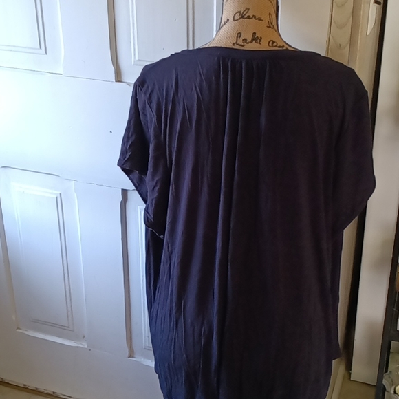 cute top - Picture 3 of 5